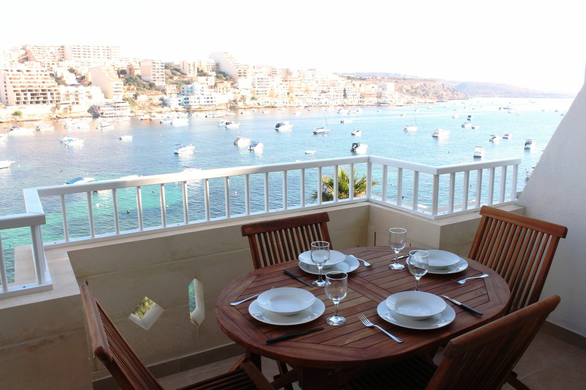 Blue Harbour Seafront 3 Bedroom Apartment, With Spectacular Sea Views From Terrace - By Getawaysmalta 세인트폴스베이 외부 사진